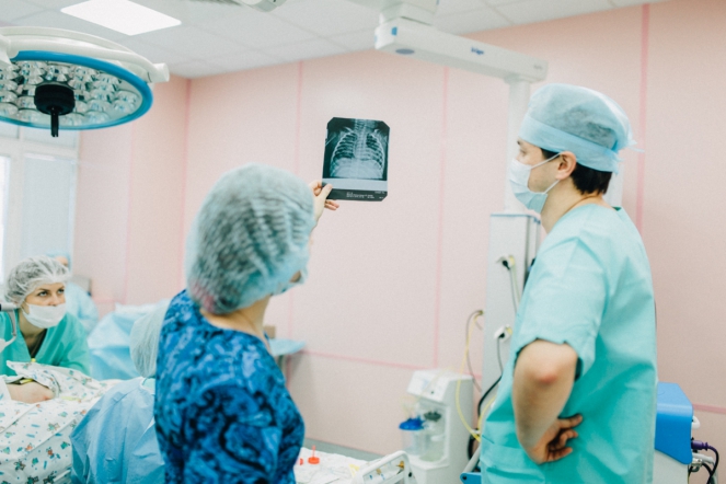 Врачи-специалисты