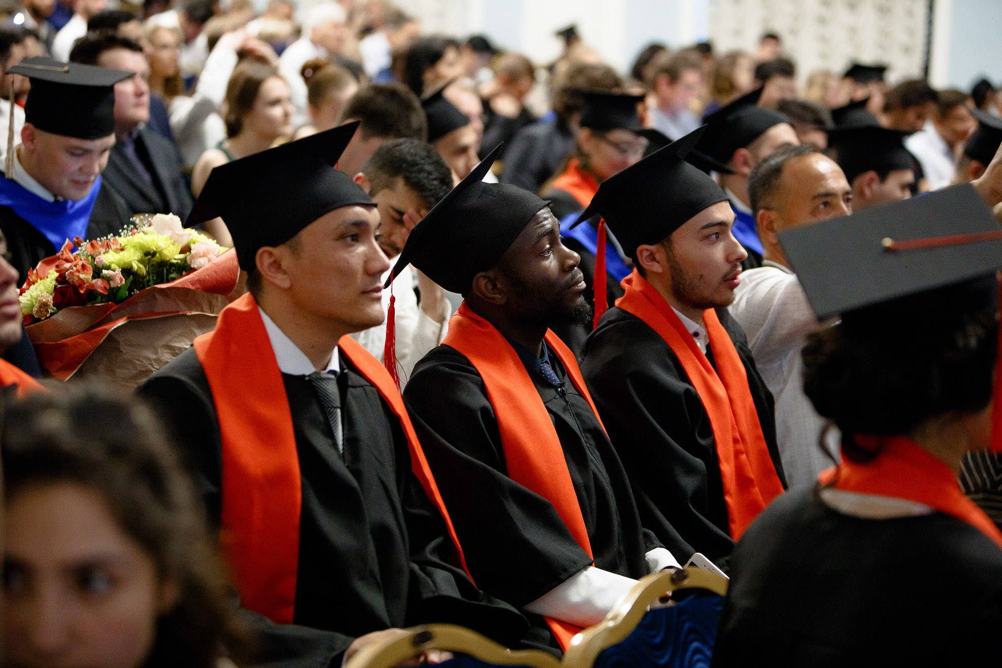 <span>Иностранным гражданам</span>